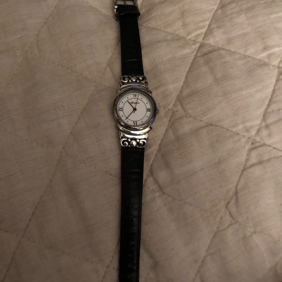 Watch - Picture 1 of 4